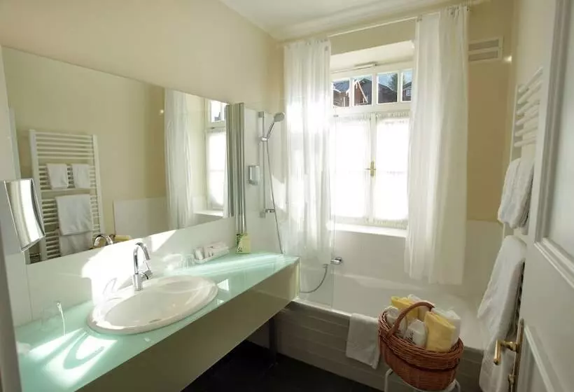 اتاق راحتی, Romantik Hotel Im Weissen Rössl Am Wolfgangsee