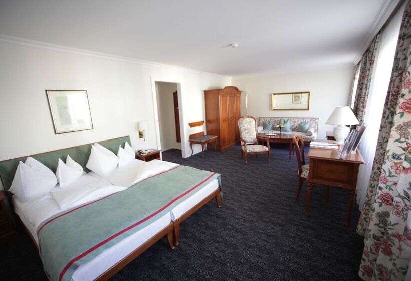 스탠다드 룸 호수 전망, Romantik Hotel Im Weissen Rössl Am Wolfgangsee