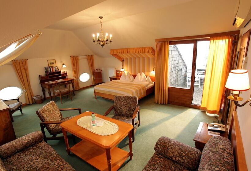 발코니 디럭스 룸, Romantik Hotel Im Weissen Rössl Am Wolfgangsee