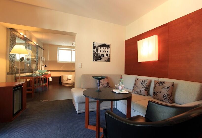 발코니 디럭스 룸, Romantik Hotel Im Weissen Rössl Am Wolfgangsee