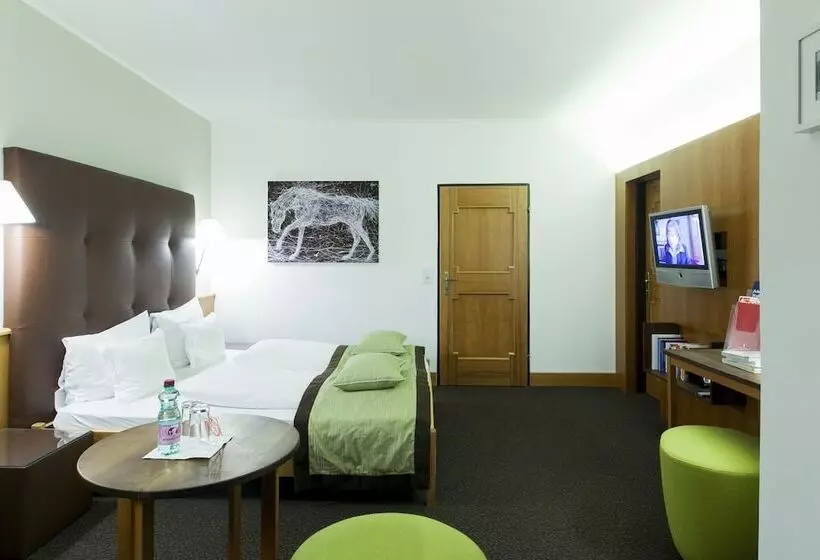 اتاق لوکس با بالکن, Romantik Hotel Im Weissen Rössl Am Wolfgangsee