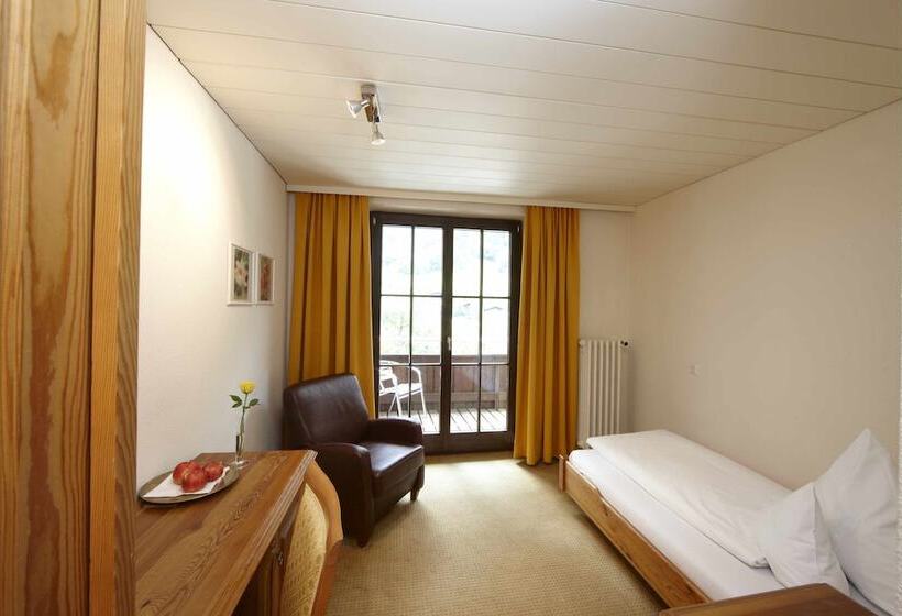 غرفة قياسية فردية, Scesaplana