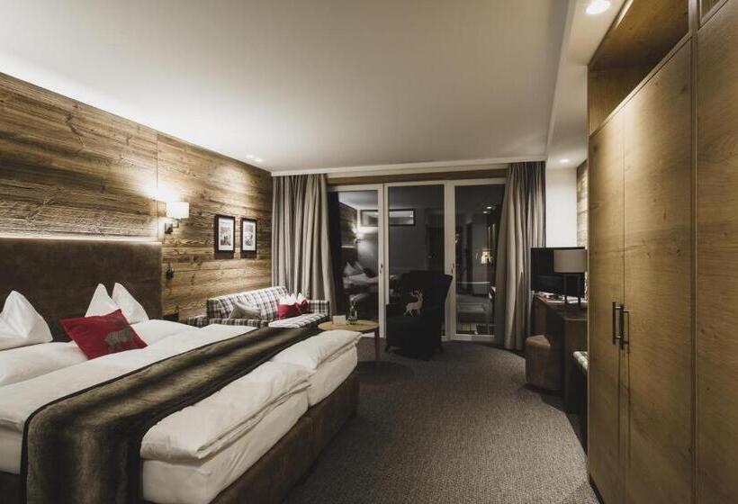 غرفة سوبيريور, Schwarzer Adler   Sport & Spa