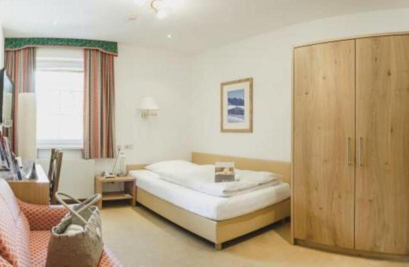 غرفة أساسية فردية, Schwarzer Adler   Sport & Spa