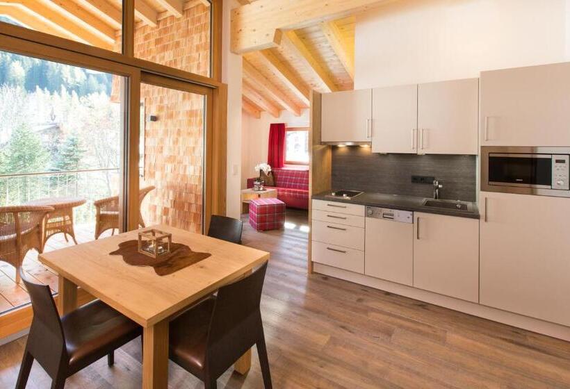 شقة غرفة واحدة, Schwarzer Adler   Sport & Spa