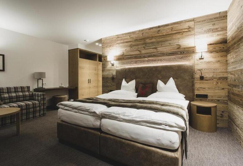 غرفة بريميوم, Schwarzer Adler   Sport & Spa