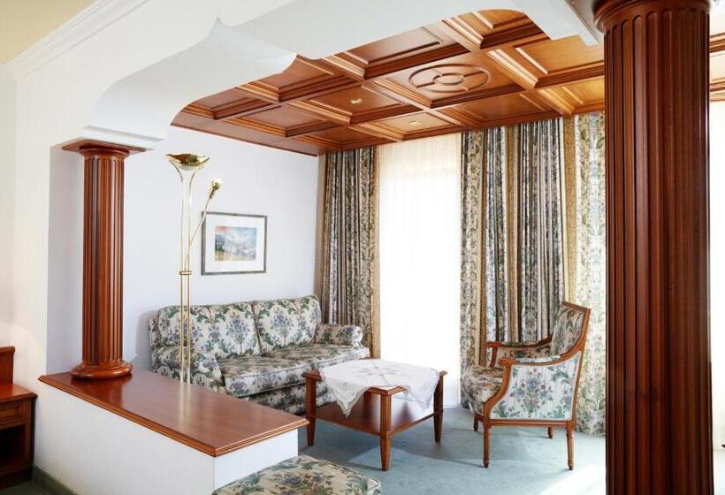 Полулюкс, Seelos