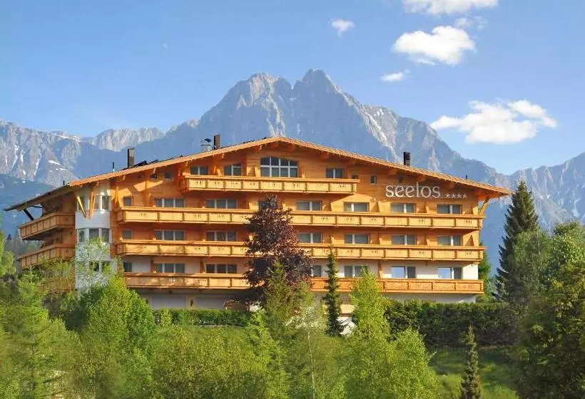 Suite Executive, Seelos