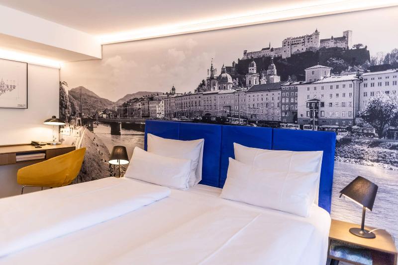 سوییت جونیور, Stein Adults Only