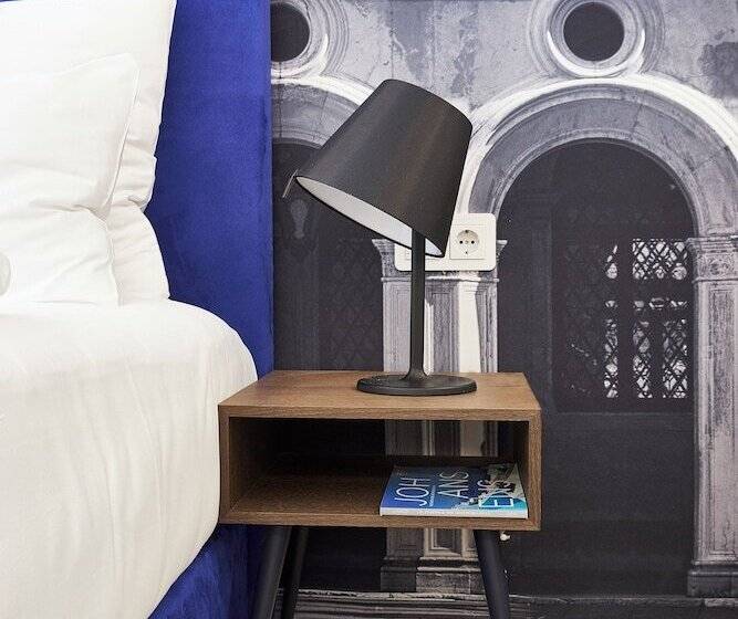 اتاق استاندارد, Stein   Adults Only
