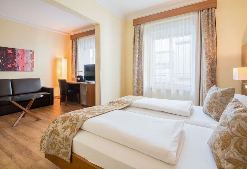 غرفة قياسية ثلاثية, Weißes Kreuz