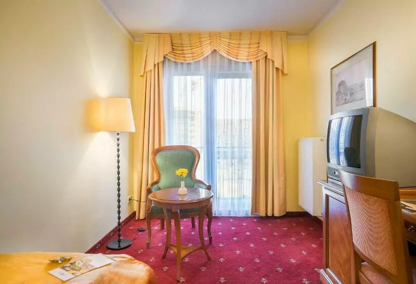اتاق اکونومی یک تخته, Select Hotel Prinz Eugen Wien