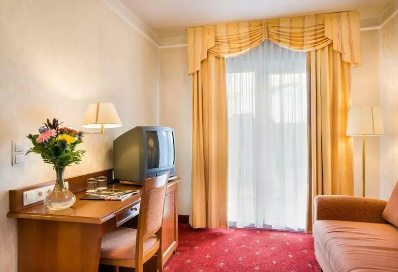 اتاق استاندارد سه نفره, Select Hotel Prinz Eugen Wien