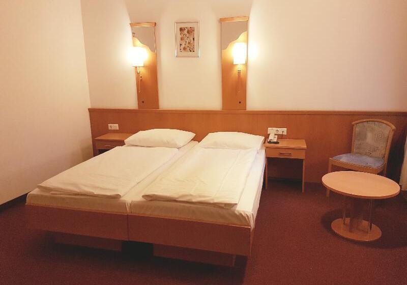 패밀리 룸, Haydn