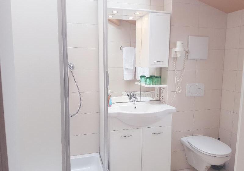 컴포트 룸, Haydn