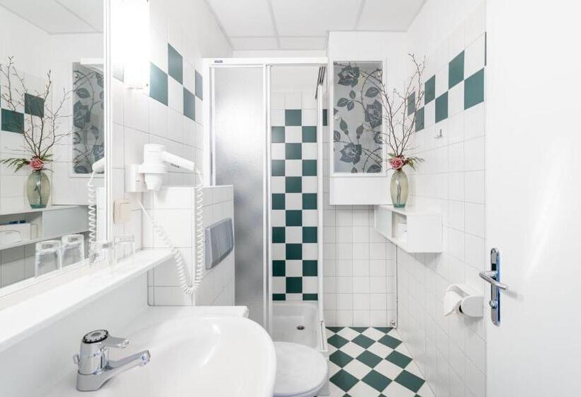 جناح, Schlosshotel Rosenau Superior