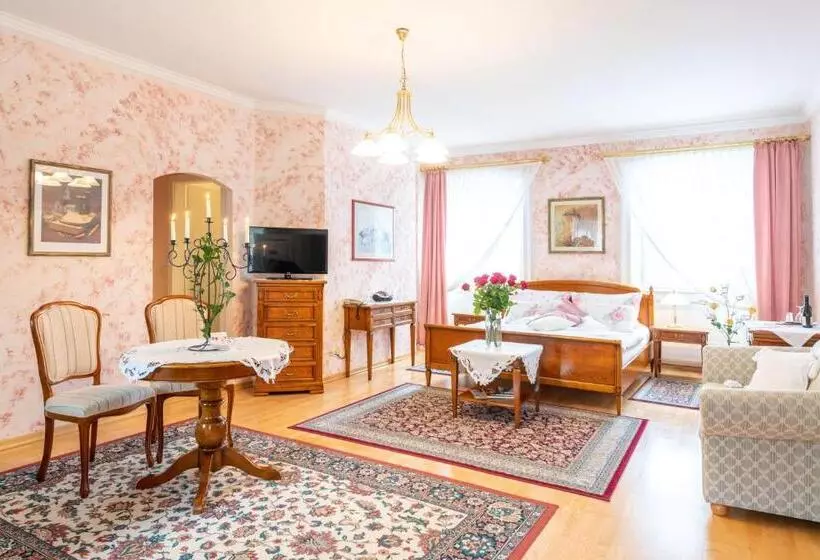 デラックススイート, Schlosshotel Rosenau Superior