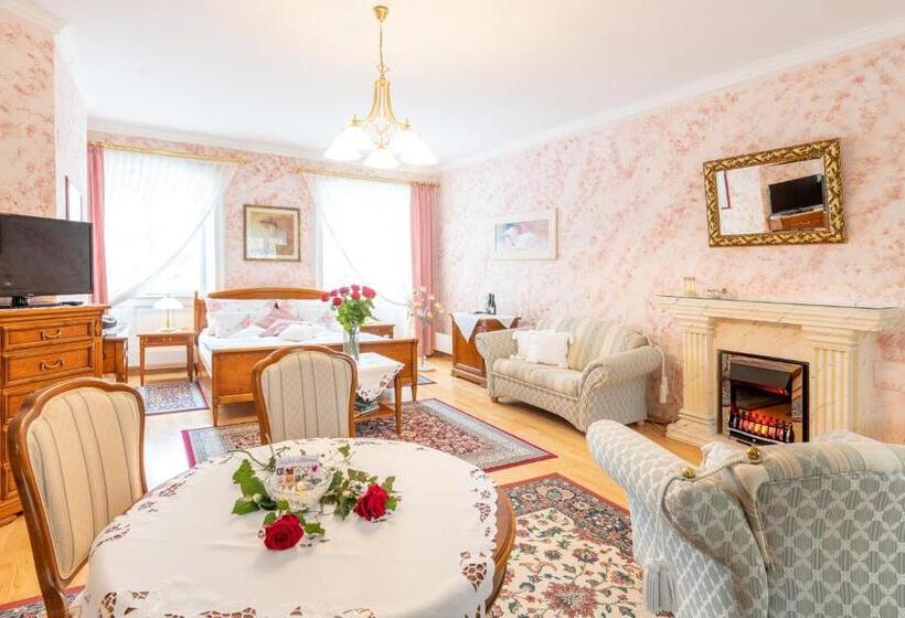 جناح ديلوكس, Schlosshotel Rosenau Superior