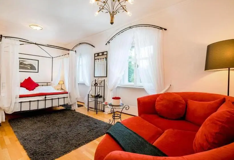 スイート, Schlosshotel Rosenau Superior