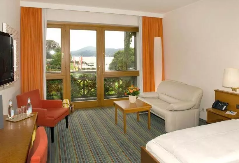 اتاق استاندارد با چشم‌انداز دریاچه, Seehotel Engstler