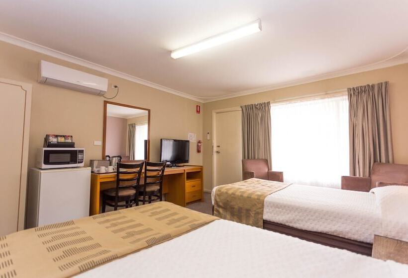 Номер Комфорт, Sleepwell Motel