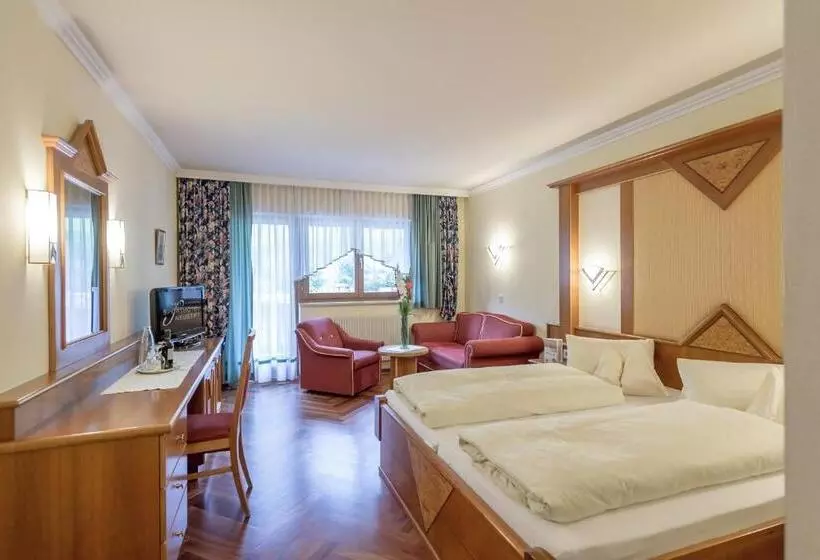 Superior-huone, Sporthotel Neustift