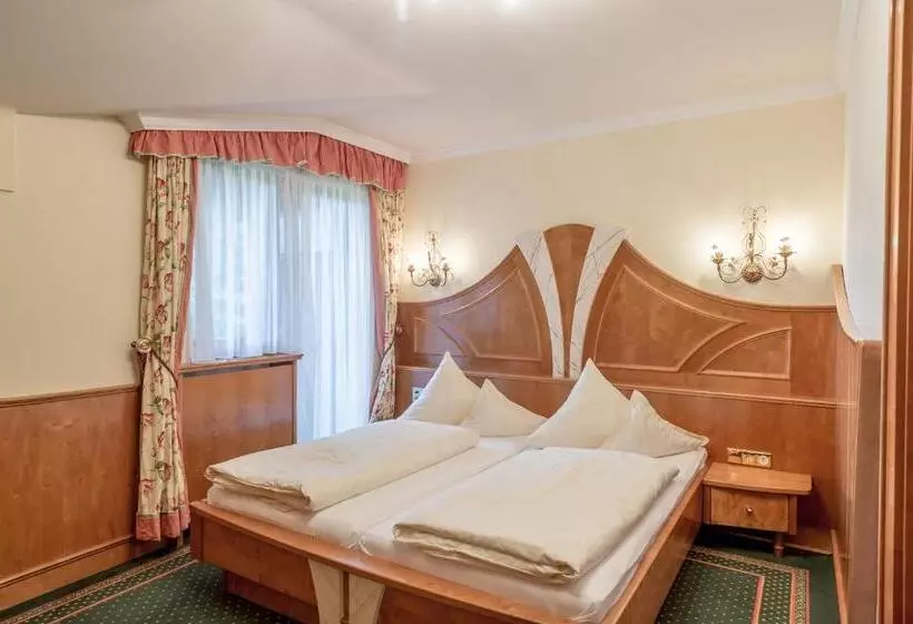 Sviitti 2 Makuuhuonetta, Sporthotel Neustift