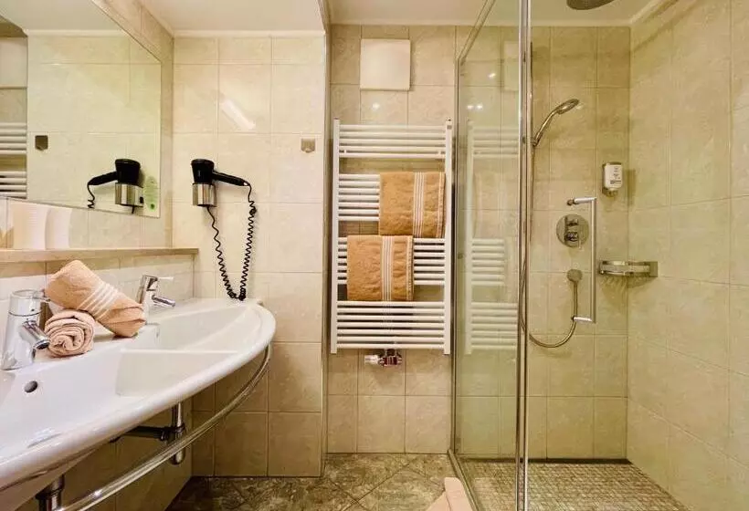 デラックススイート, Wellness  Und Familienhotel Egger