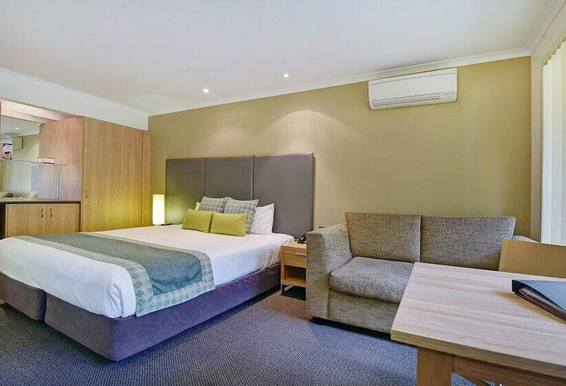 Номер Стандарт, Breakfree Aanuka Beach Resort