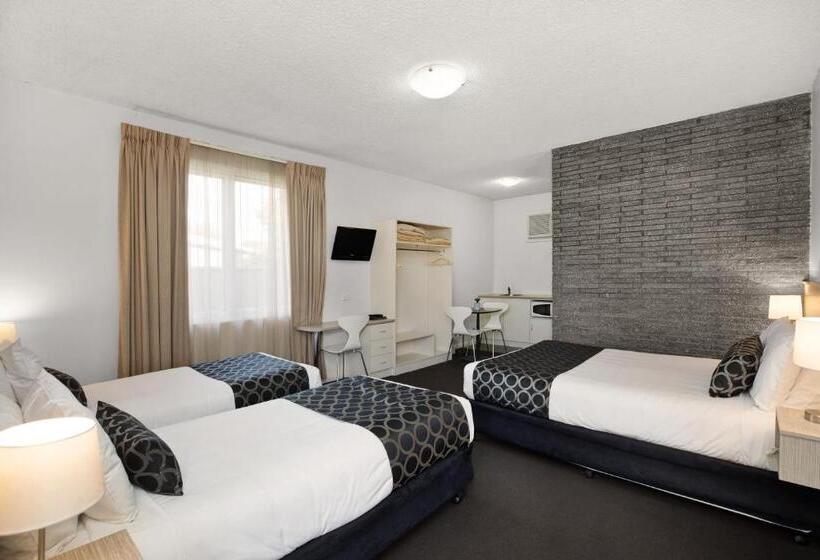 חדר משפחתי דלוקס, Adelaide Road Motor Lodge