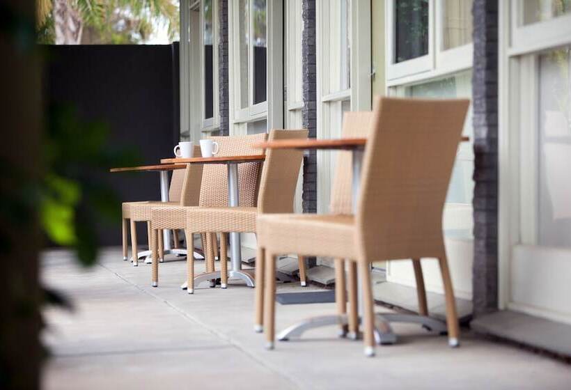 חדר דלוקס, Adelaide Road Motor Lodge