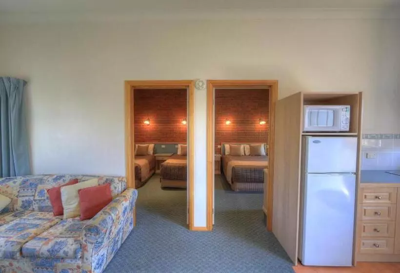 スイート（家族用）, Bairnsdale Tanjil Motor Inn