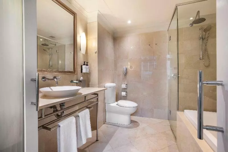 اتاق کلاب, Intercontinental Melbourne The Rialto, An Ihg