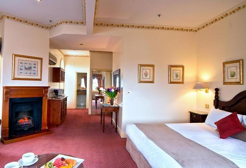 جناح مطلّ علي الجبل, Mountain Heritage