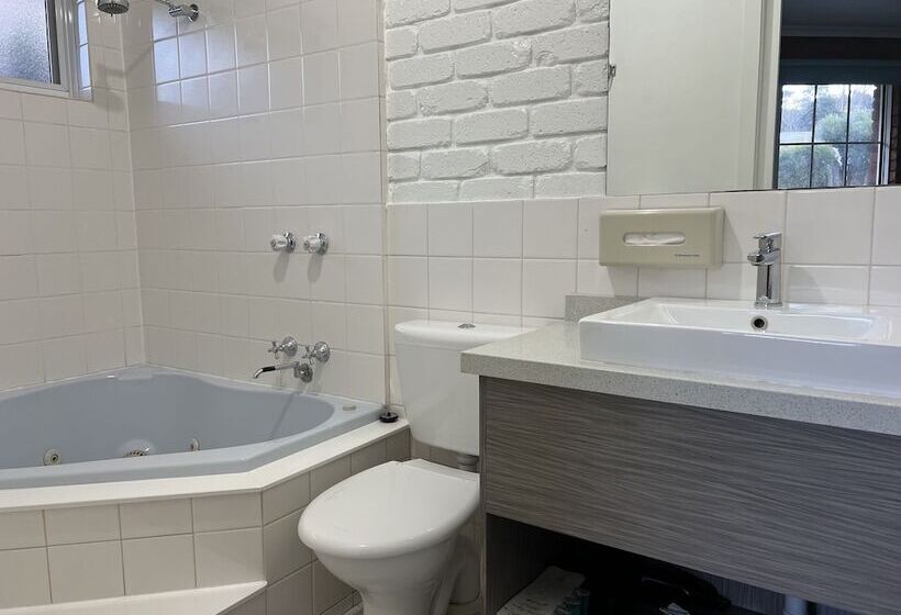 Апартаменты 2 Спальни, Port Campbell Motor Inn