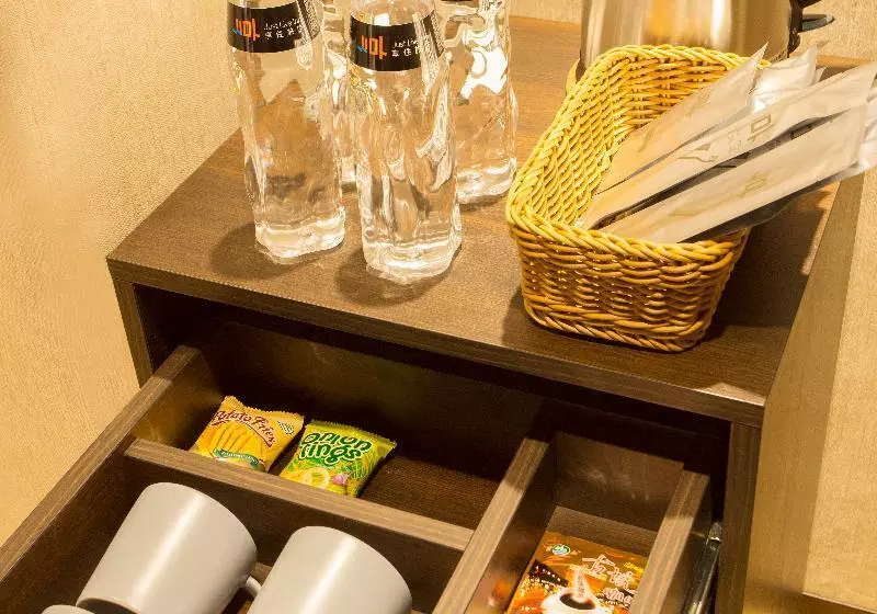 スイート, Silky Oaks Lodge