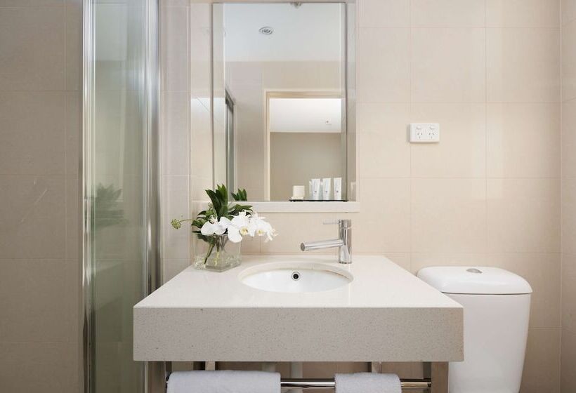 Семейный Номер, The Victoria