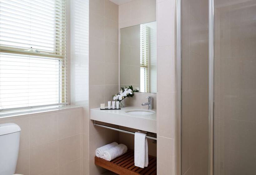 Семейный Номер, The Victoria