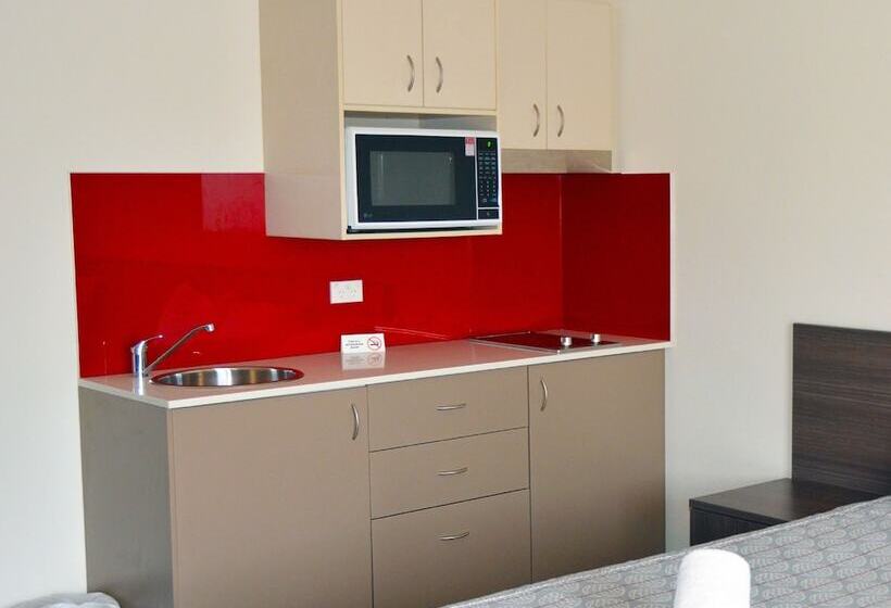 Студио Executive, Hunts Hotel Liverpool