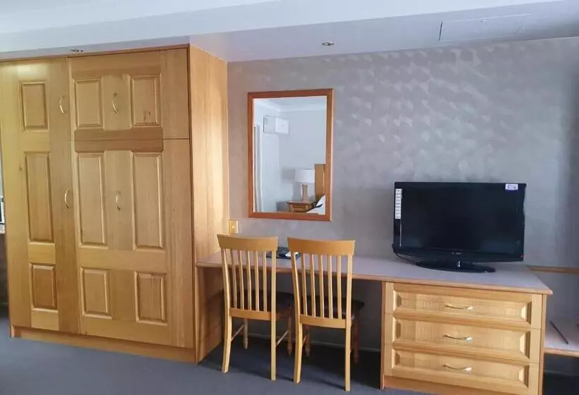 Basic-perhehuone, Mcnevins Maryborough Motel