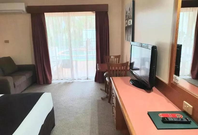 Standard-huone Allasnäkymä, Mcnevins Maryborough Motel