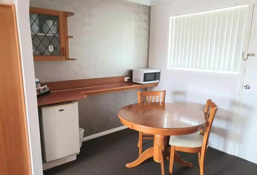 Executive-huone King-vuode, Mcnevins Maryborough Motel