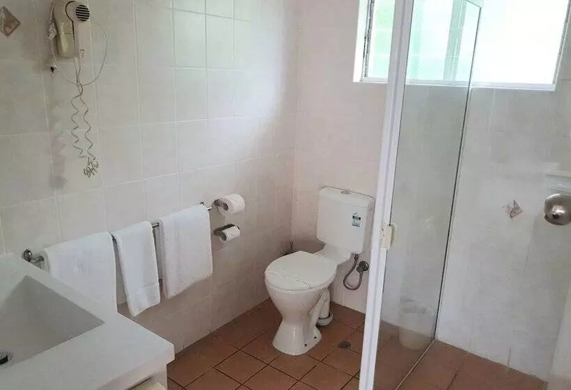 Basic-perhehuone, Mcnevins Maryborough Motel
