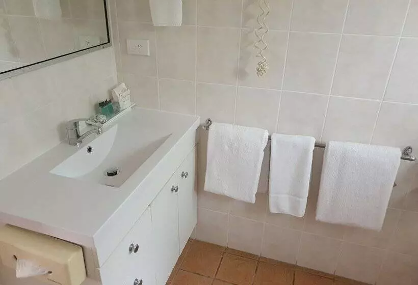 Basic-perhehuone, Mcnevins Maryborough Motel