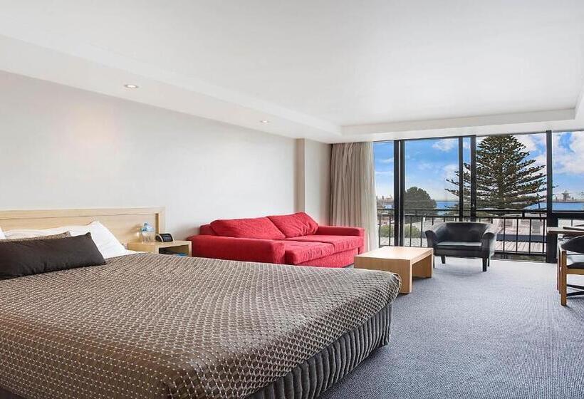 اتاق استاندارد با تخت بزرگ, Richmond Henty