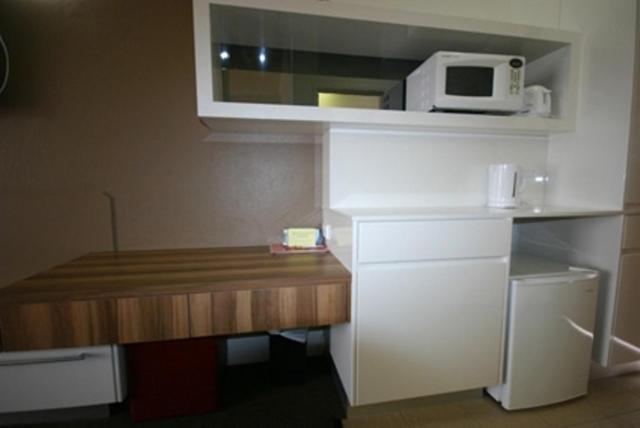 חדר סטנדרט, Red Cedars Motel