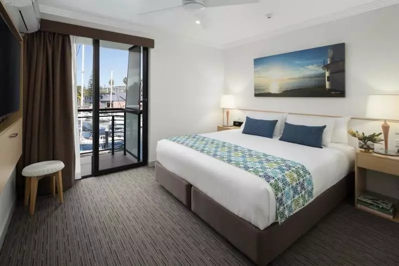 سوییت اجرایی, Sails Port Macquarie By Rydges