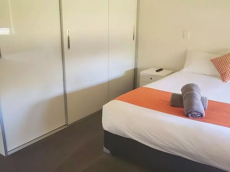 آپارتمان 1 خوابه, Sturt Motel