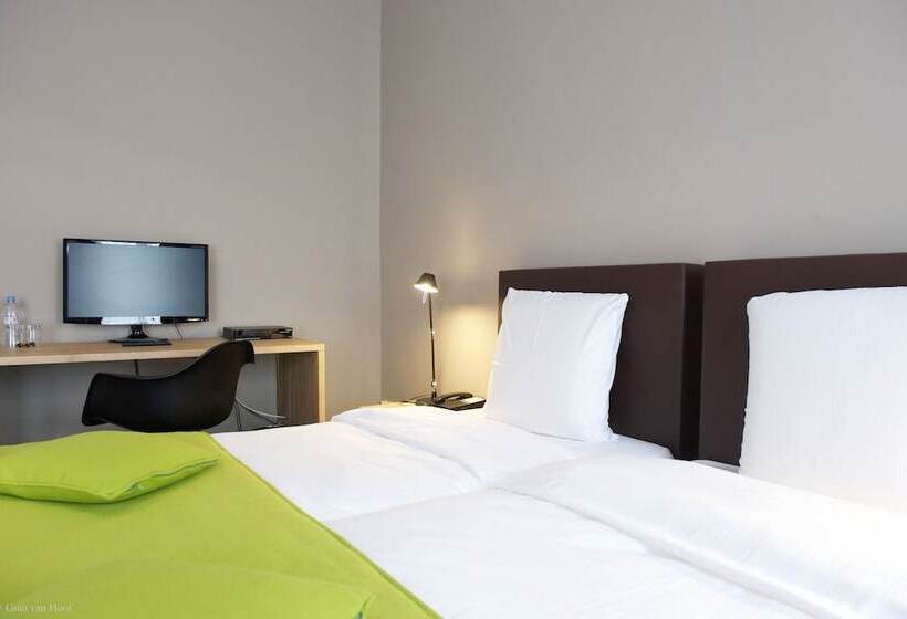 غرفة قياسية, 9hotel Chelton