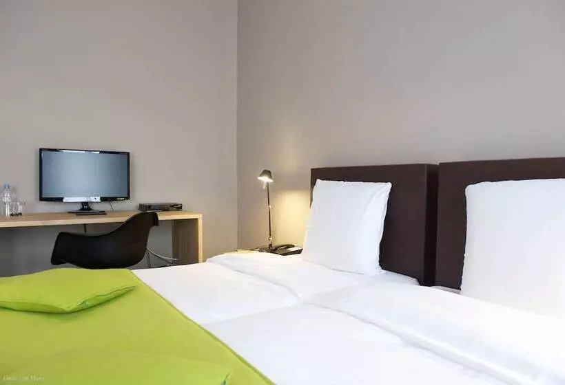 اتاق استاندارد, 9hotel Chelton